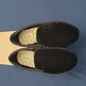 Birdies black velvet size 8.5